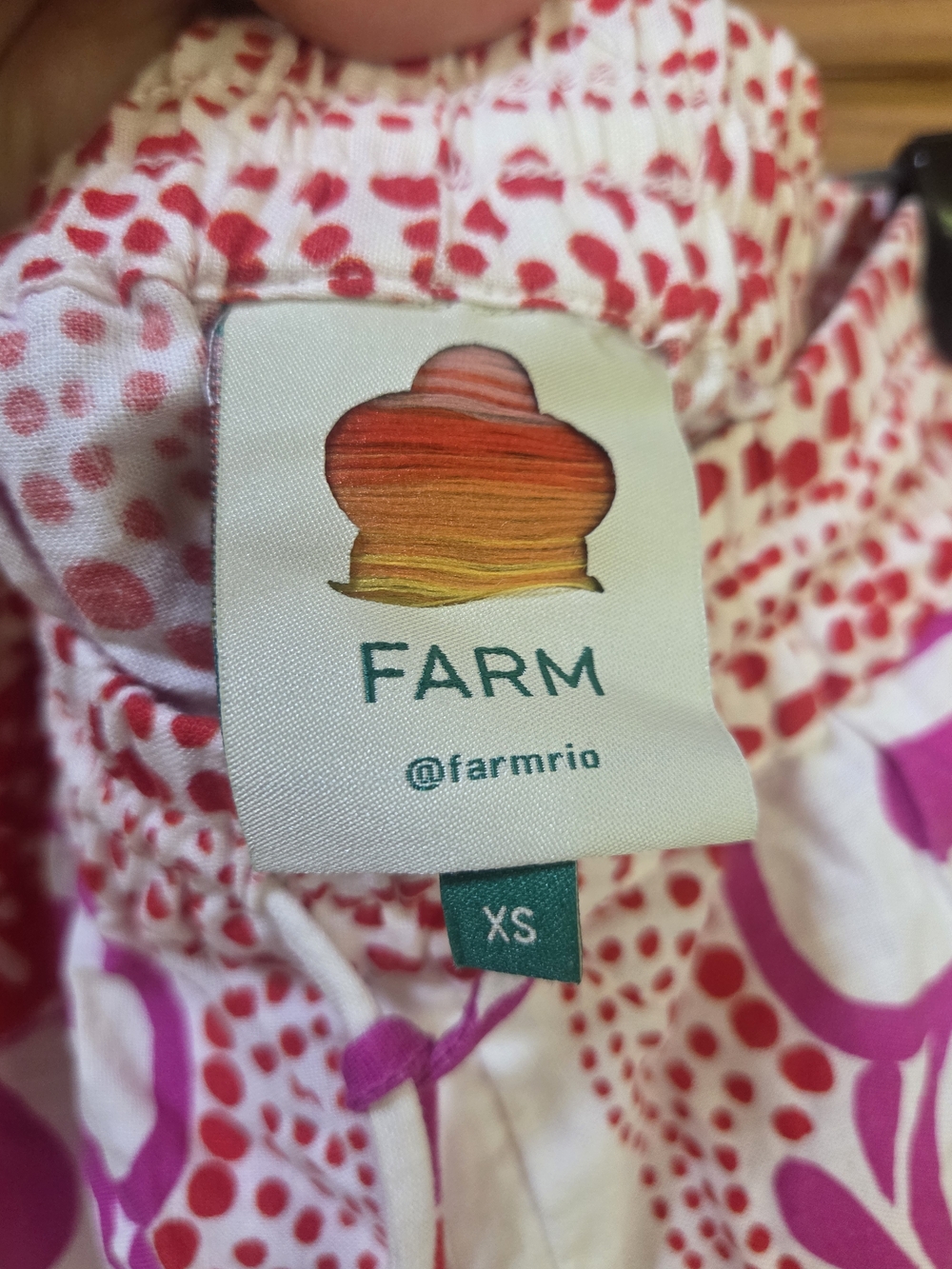 Sold! Farm Rio Pink & Red Floral Linen Set - Picture 7 of 7